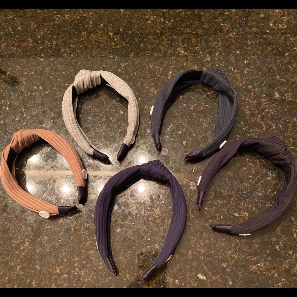 Headbands with buttons for masks